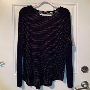 Long sleeve top with golden dots 💎